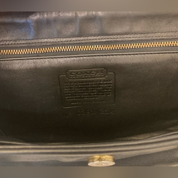 VINTAGE CLASSIC COACH BAG - Picture 6 of 8